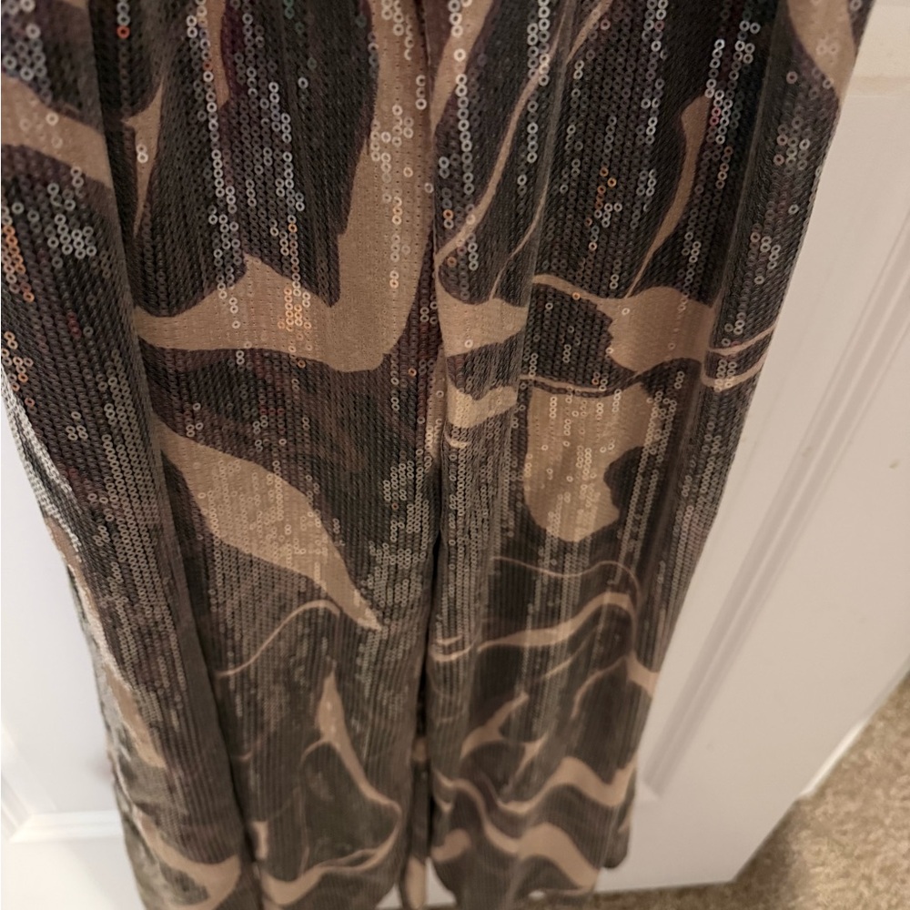 Ted Baker Edennie Black and Tan sequin Abstract Jumpsuit size 2 - Picture 7 of 13